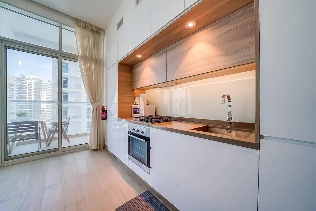 Studio One L Bright And Cozy 2Br Apartment Dubai